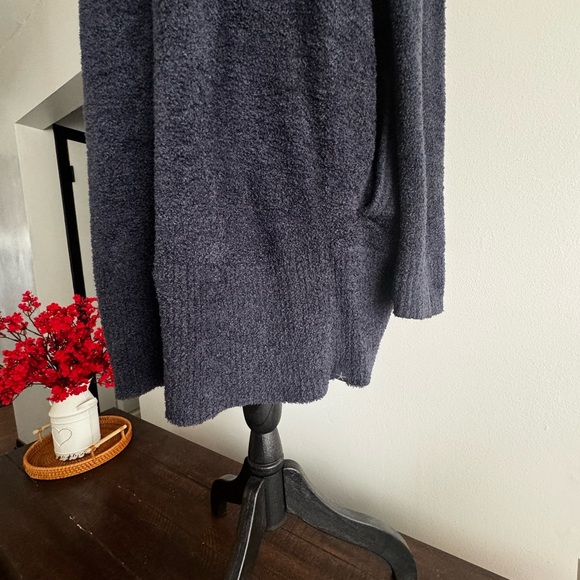 Barefoot Dreams CozyChic Lite Circle Cardi in Navy - Picture 5 of 10